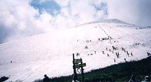 ���R���i3